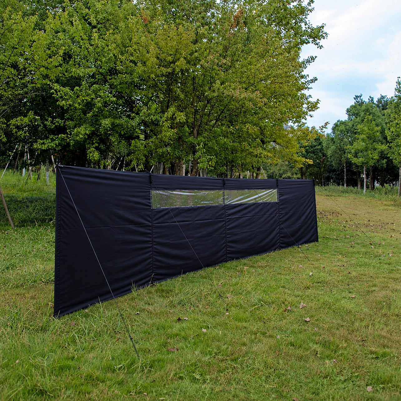 Camping Windbreak – 7.25m Beach & Camp Privacy Shelter with Windows