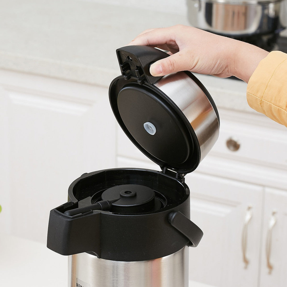 5L Beverage Dispenser – Pump Action Stainless Steel Airpot